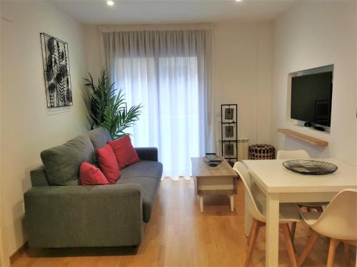 Eixample Apartment | Apartament modern a Girona centre, parking gratis