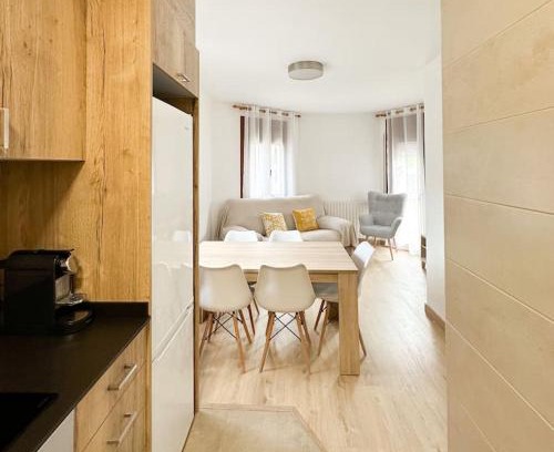 Esterri D'Aneu Apartment | Apartament modern i cèntric Esterri by RURAL D'ÀNEU