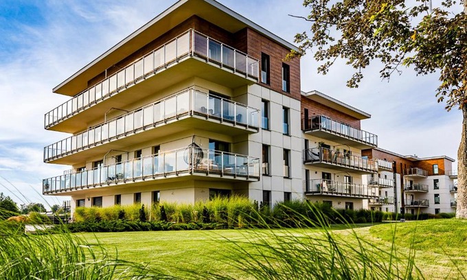 Ilawa Apartment | Apartament Przystań Iława Yellow