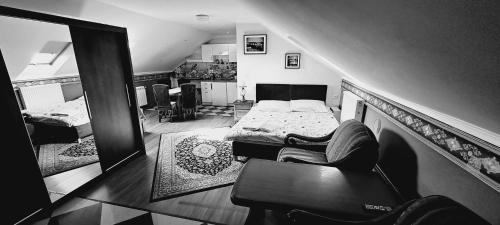 Przemysl Apartment | Apartament Rosa