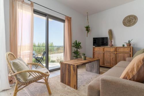Espartal Apartment | Apartamento Colibri - stylish interior & near the beach
