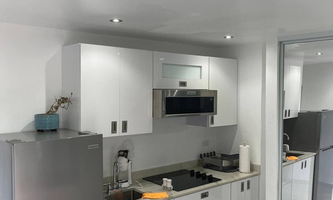 El Cinco House | Apartamento completamente remodelado ,cómodo y con excelente ubicación