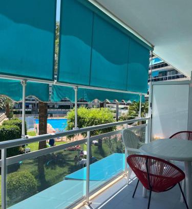 Grao de Gandia Apartment | Apartamento con piscina en la playa de Gandia SOLO FAMILIAS