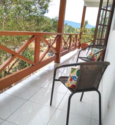 Tesouro da Colina House | Apartamento em Ilha bela