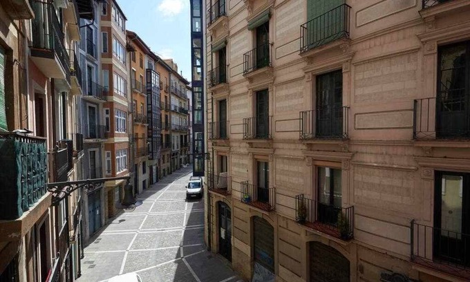 Old Town Apartment | Apartamento en el Casco Antiguo de Pamplona - Ayla Ayuntamiento