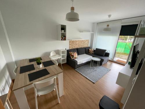 Requejada Apartment | Apartamento entre Olas y Praos