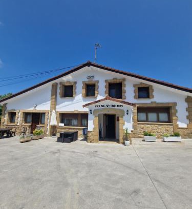Usurbil Apartment | Apartamento familiar con jardín y parking privado