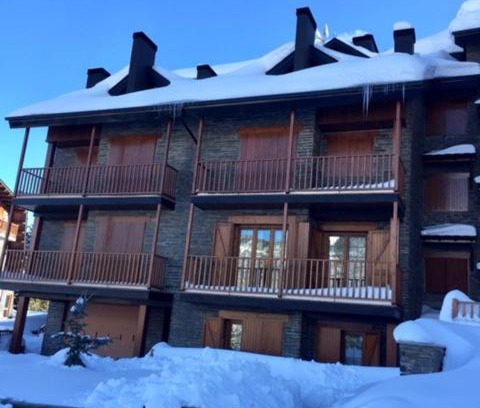 Alp Apartment | Apartamento frente Pistas de Esquí La Molina