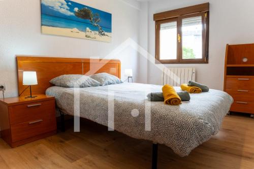 Castrillon Apartment | Apartamento La Luz