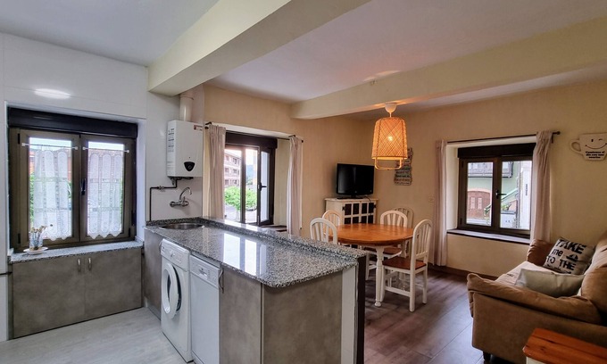 Posada de Llanes Apartment | Apartamento Moderno de Posada