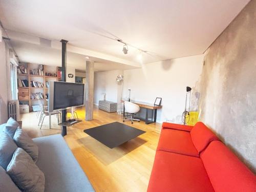 Puerta del Angel Apartment | Apartamento moderno, buena zona