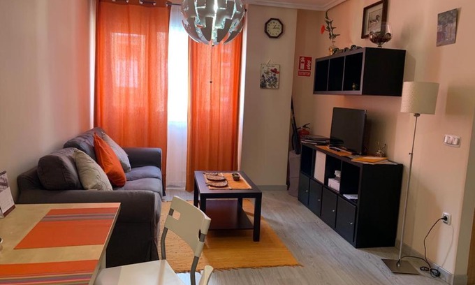 La Corredoria y Ventanielles Apartment | Apartamento Mota Los Prados-PARKING-WIFI GRATIS