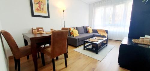 Las Campas y San Claudio Apartment | Apartamento Oviedo próximo Inst Oftalmológico Fdez-Vega