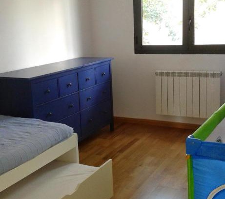 La Puebla de Castro Apartment | Apartamento Paola. Prepirineo. Senderismo, relax.