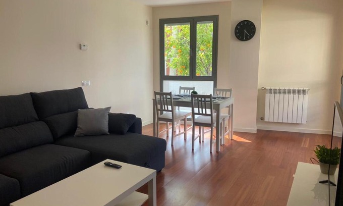 Latas Apartment | Apartamento Pirineos, Urb Las Margas Golf