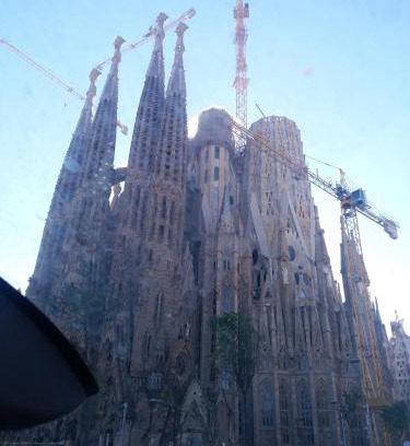El Camp de l'Arpa del Clot Apartment | Apartamento Sagrada Familia