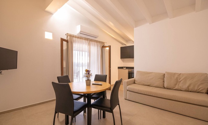 Petra Apartment | Apartamento Son Calo F by Rentallorca