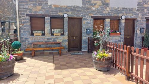 Castiello de Jaca Apartment | Apartamentos Castiello de Jaca 3000