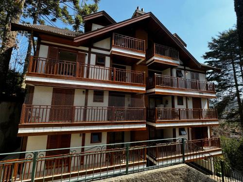 Vila Inglesa Apartment | Apartamentos Centrinho Capivari - Recanto Boticário