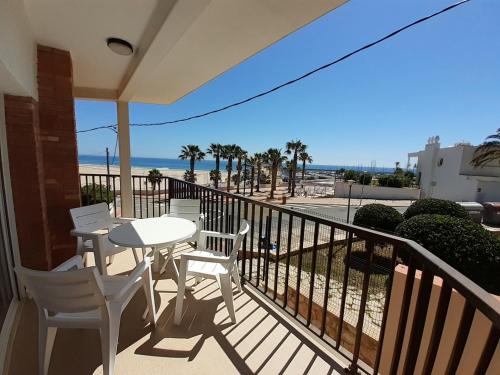 Torredembarra Apartment | Apartamentos Dins Mar Apto. 6