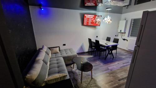 Lupeni Apartment | Apartamentul ALEX