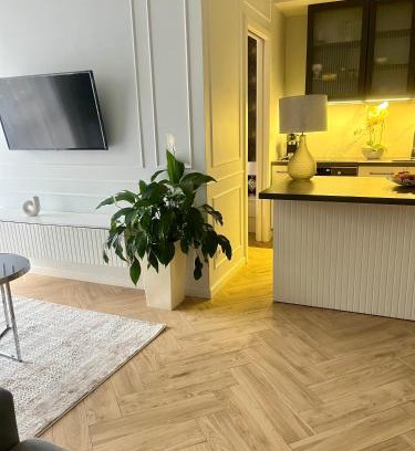 Kielce Apartment | Apartamenty Kielce- Apartament Zacisze -Komfort przy Baseny Tropikalne, faktura, parking, centrum