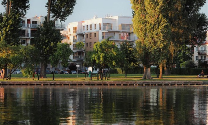 Elk Apartment | APARTAMENTY NADJEZIORNE z tarasem na dachu