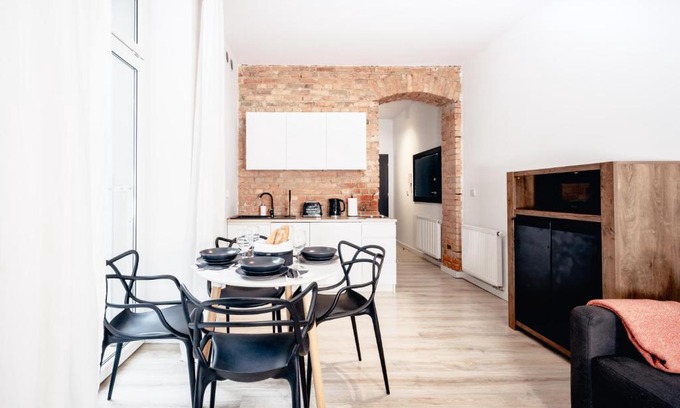 Wilda Apartment | Apartamenty Pamiątkowa 11, 2 rooms, self check in 24h