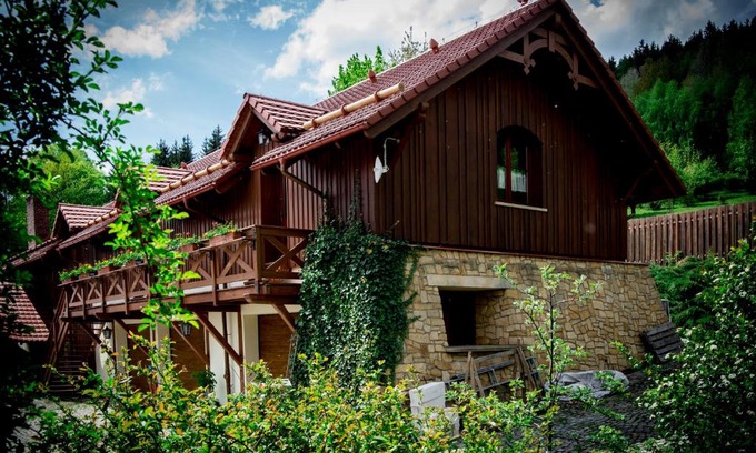 Kamienna Gora House | Apartamenty Romanowka