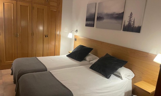 Les Escaldes Apartment | Aparthotel El Serch