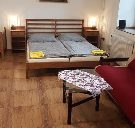 Frenstat pod Radhostem House | Apartmán 1, třílůžkový s přistýlkou s kuchyní a koupelnou