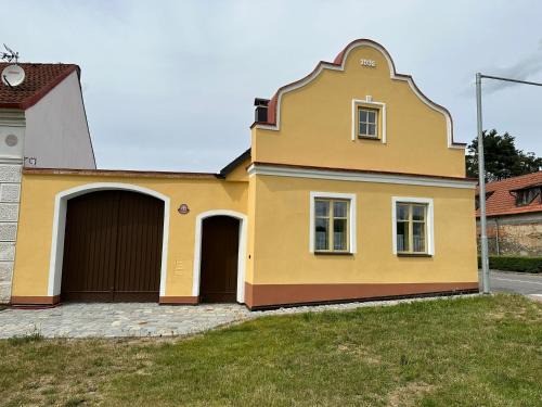 Borovany House | Apartmán Borovanské baroko