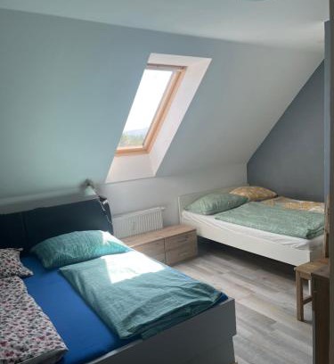 Ceske Budejovice Apartment | Apartmán v podkroví