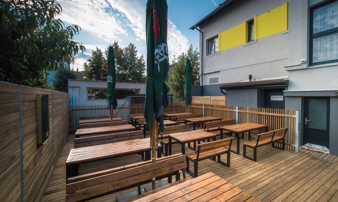 Plzen 3 Hotel | Apartmány u Gigantu
