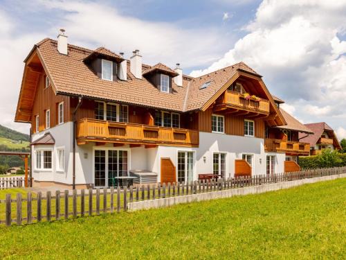 Sankt Margarethen im Lungau Apartment | Apartment Top 4 by Interhome