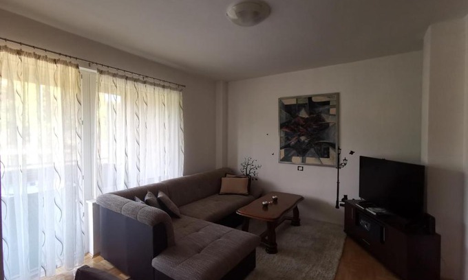 Tuzla Apartment | Apartman Banja - Tuzla