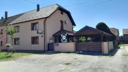 Gola Apartment | Apartman kod Kraljevih