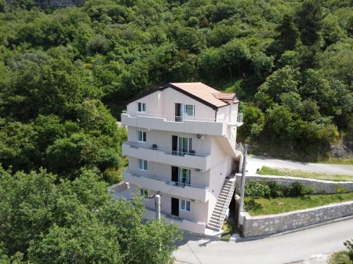 Prijevor Apartment | Apartman Kruna