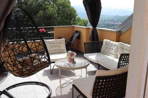 Blato na Cetini Apartment | APARTMAN PERIŠIĆ