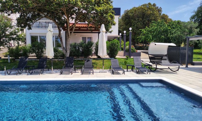 Stinjan Apartment | Apartman sa pogledom na more
