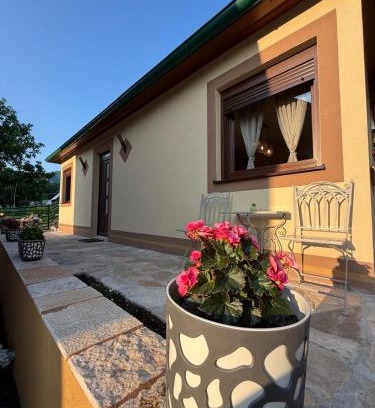 Pluzine Apartment | Apartman Smaragd Lux