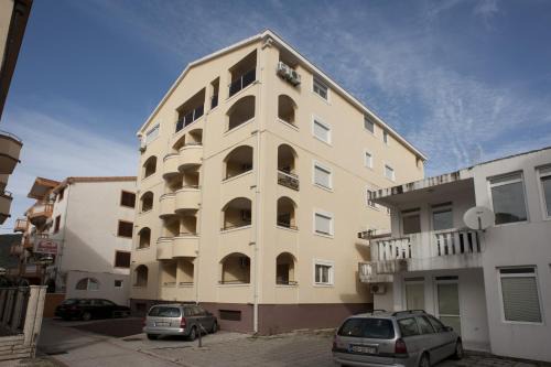 Maini Apartment | Apartmani Jovan