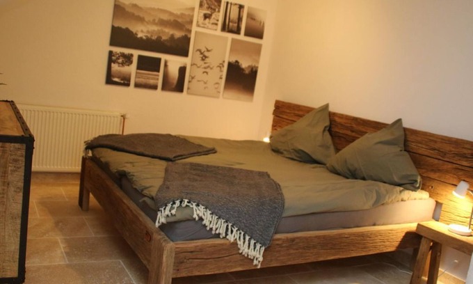 Bergenhausen Other | Apartment Spatzennest (6-bed apartment) - Apartments Lindenhof