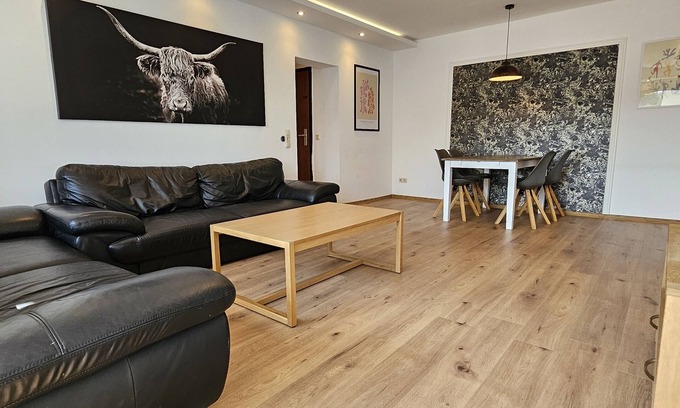 Fuldabruck Apartment | Apartment-Superior-Private Bathroom-Countryside view-5 Personen 4 Zimmer