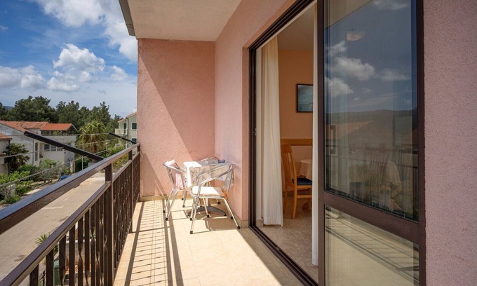 Stari Grad Apartment | Apartment Zlata A1 on the island of Hvar