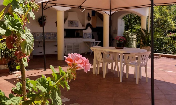 Castellammare di Stabia Apartment | Apartment on the Gulf at the foot of Mount Faito