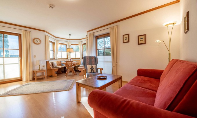Garmisch-Partenkirchen Apartment | Apartment "Kreuzeck" - Welcome!