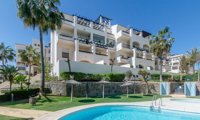 San Luis de Sabinillas Apartment | Apartment 'Residencial Duquesa 1342' with Shared Pool, Wi-Fi and Air Conditioning