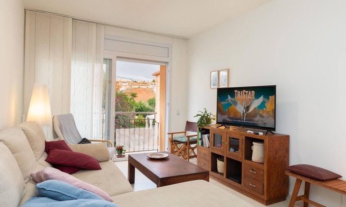 Sant Feliu de Guixols Apartment | Apartment in the center only 450m from beach and restaurants