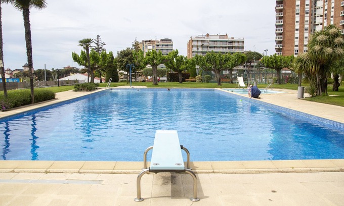 Sant Vicenc de Montalt House | APARTMENT OF 100M2 WITH SEA VIEWS